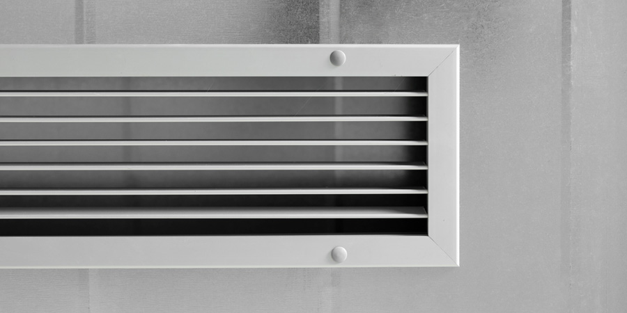 Un sistema de climatización centralizada es una solución integral para alimentar las necesidades térmicas de varios espacios mediante conductos.